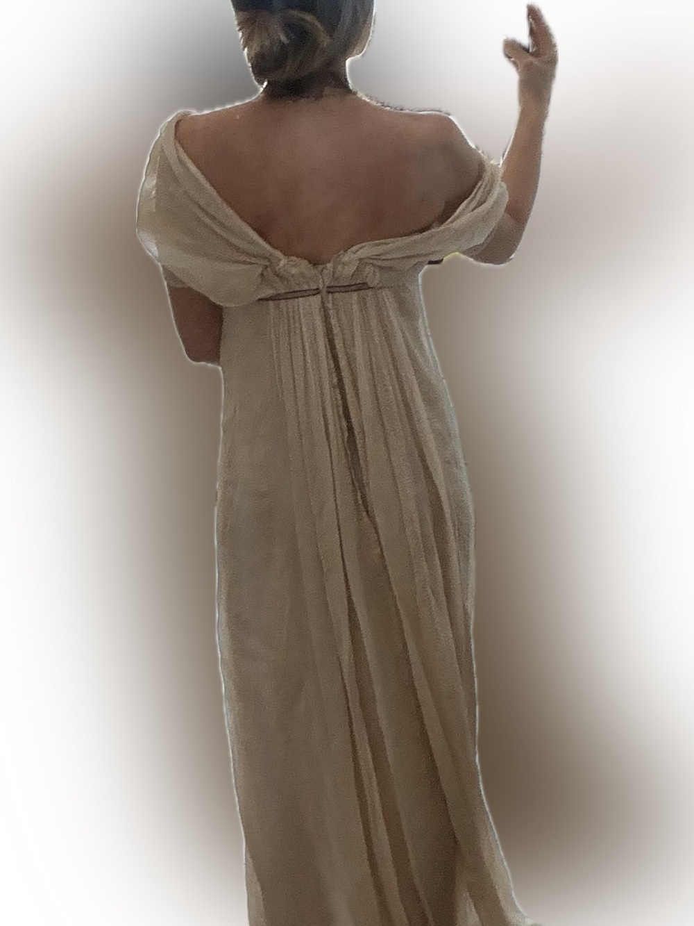 Carolina Herrera Cream Maxi Dress with corset size 0 - Picture 15 of 16